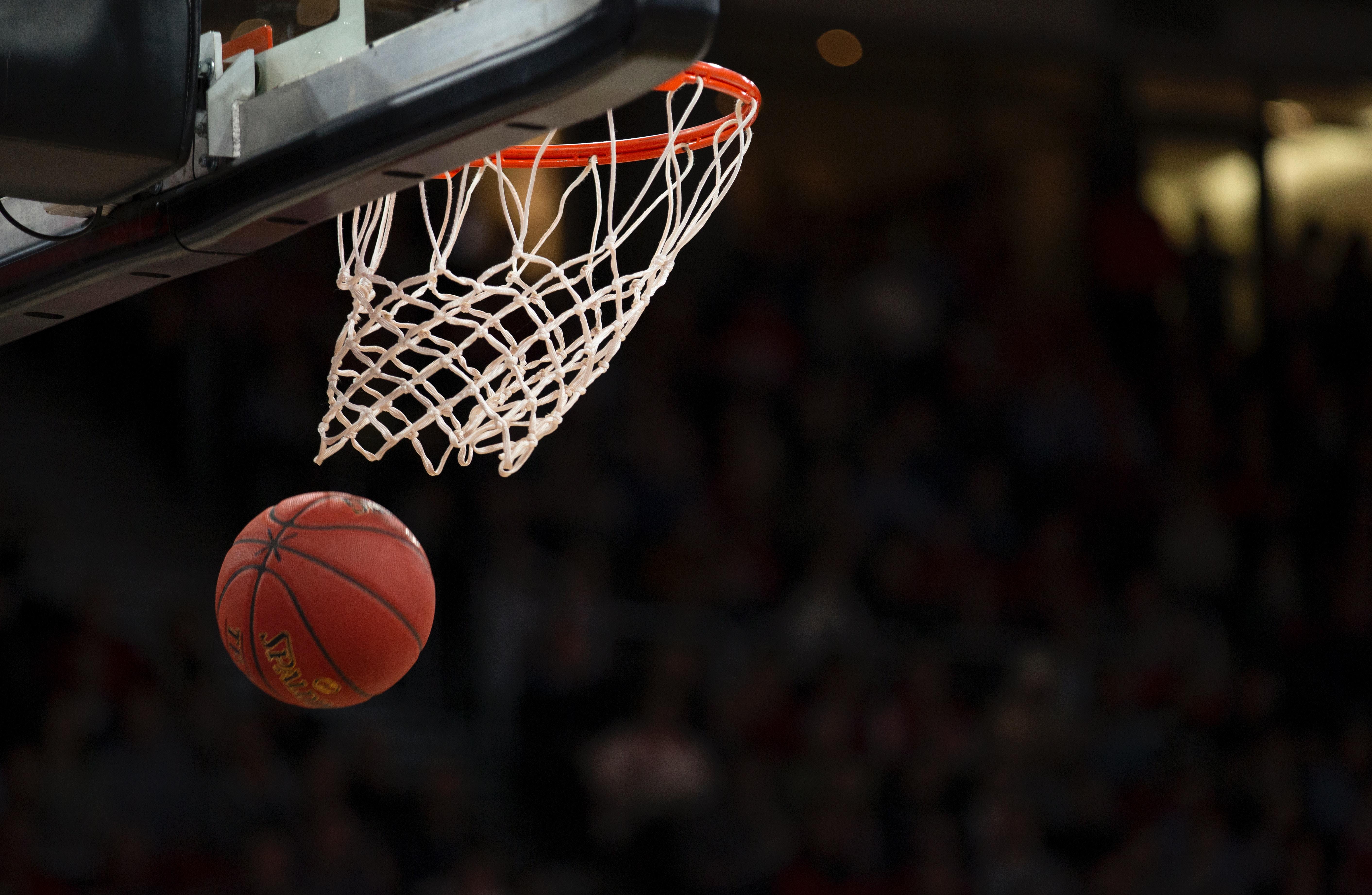 Suggestions d'itinéraires : Voyages de Basketball